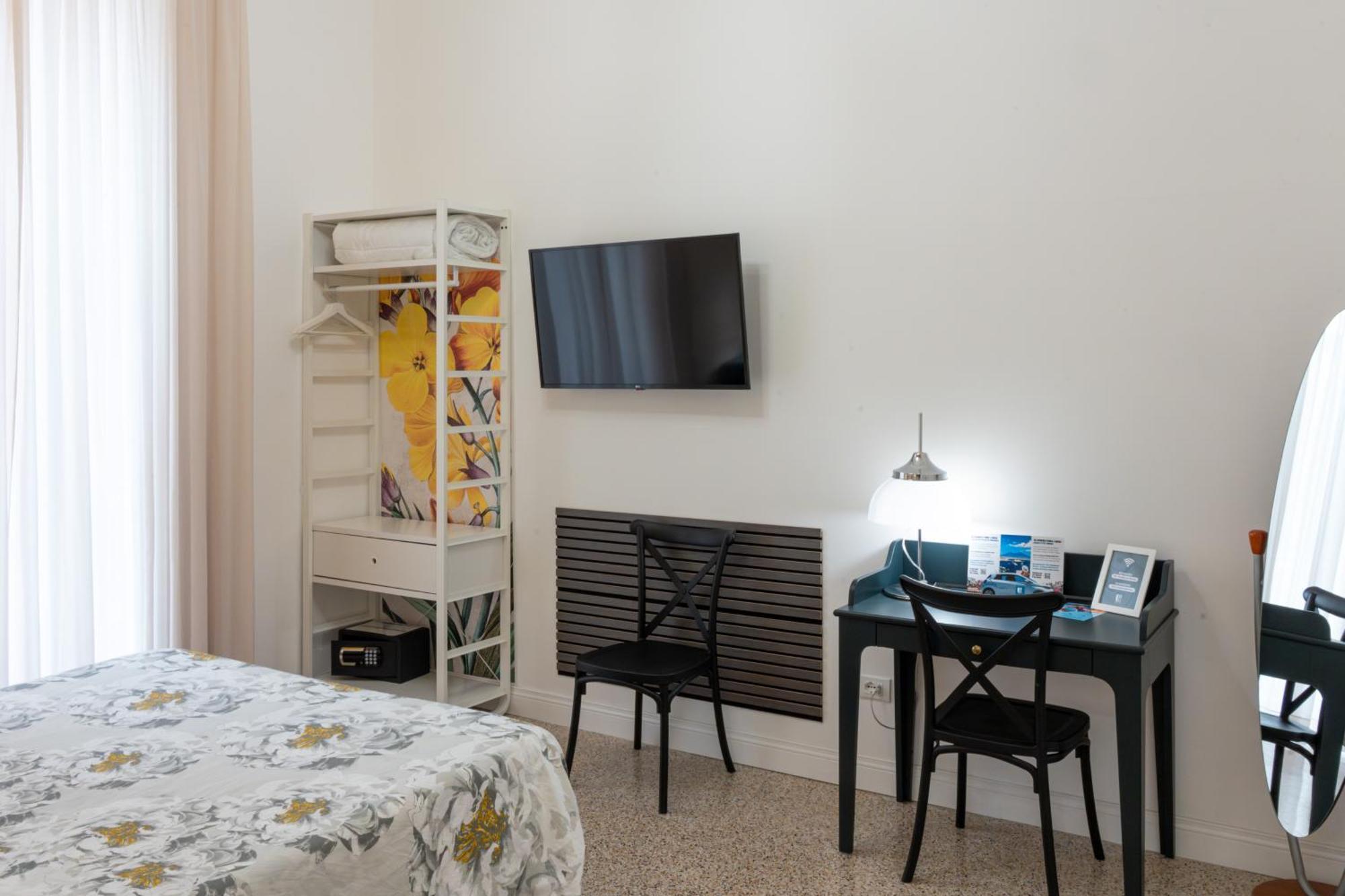 1811 Residenza Storica Bed & Breakfast Napoli Bagian luar foto