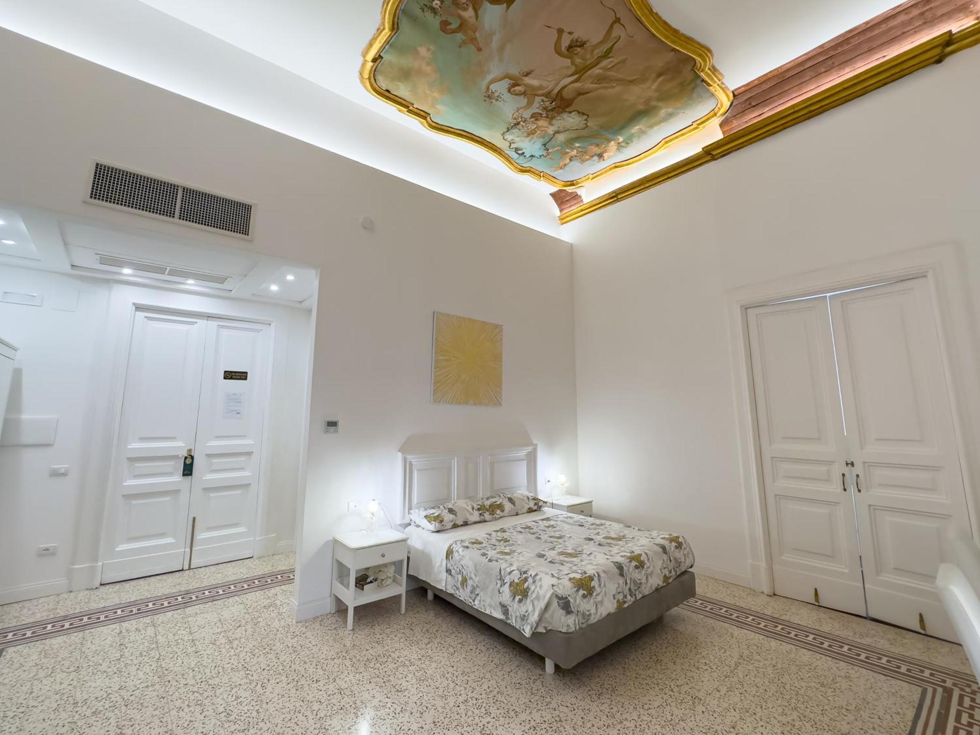 1811 Residenza Storica Bed & Breakfast Napoli Bagian luar foto